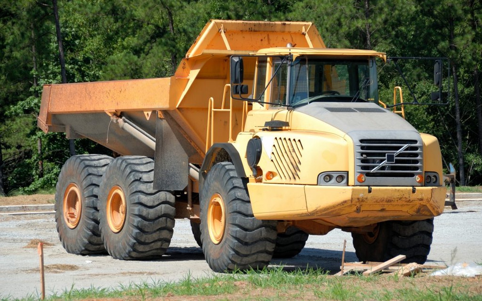 B and C Credit Dump Truck Financing
