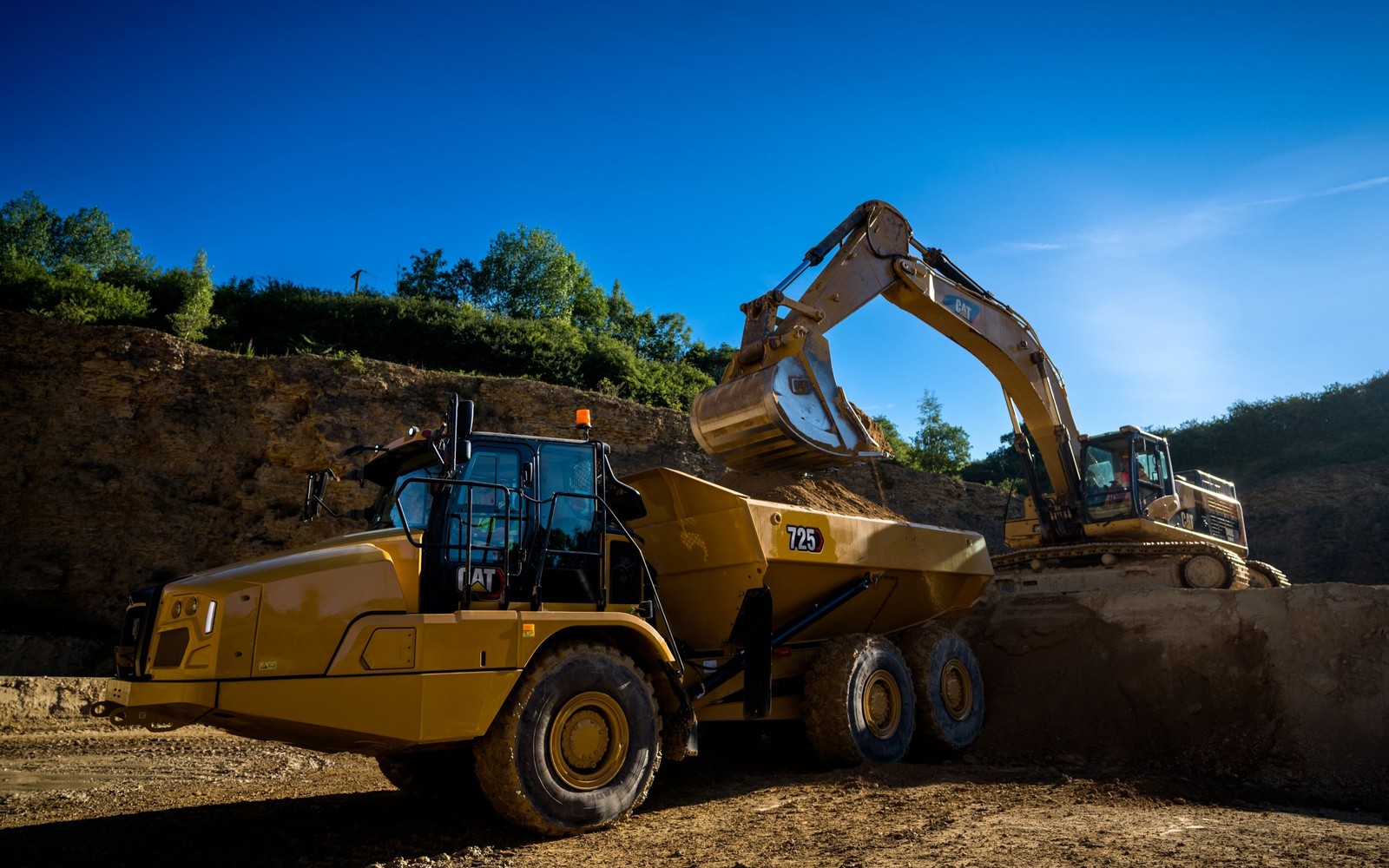 Dump Truck Financing for Demolition Contractors