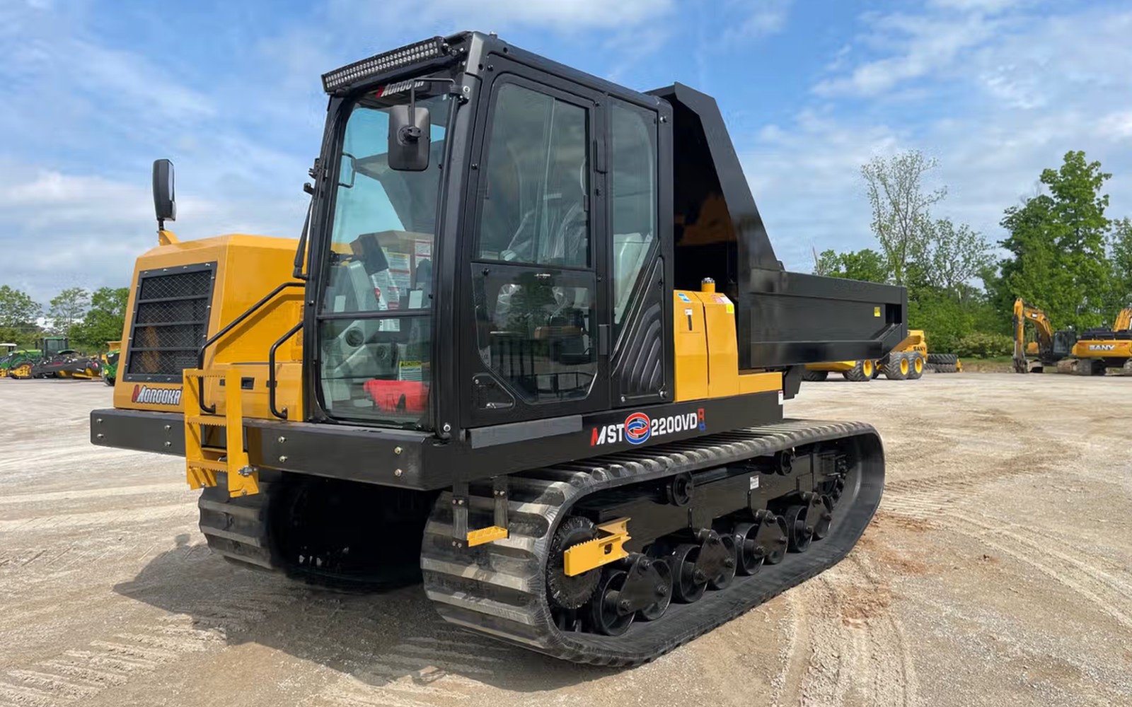 Dump Truck Financing for Landfill and Dirt Hauling