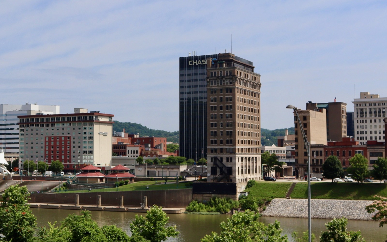 Dump Truck Financing in Charleston, WV