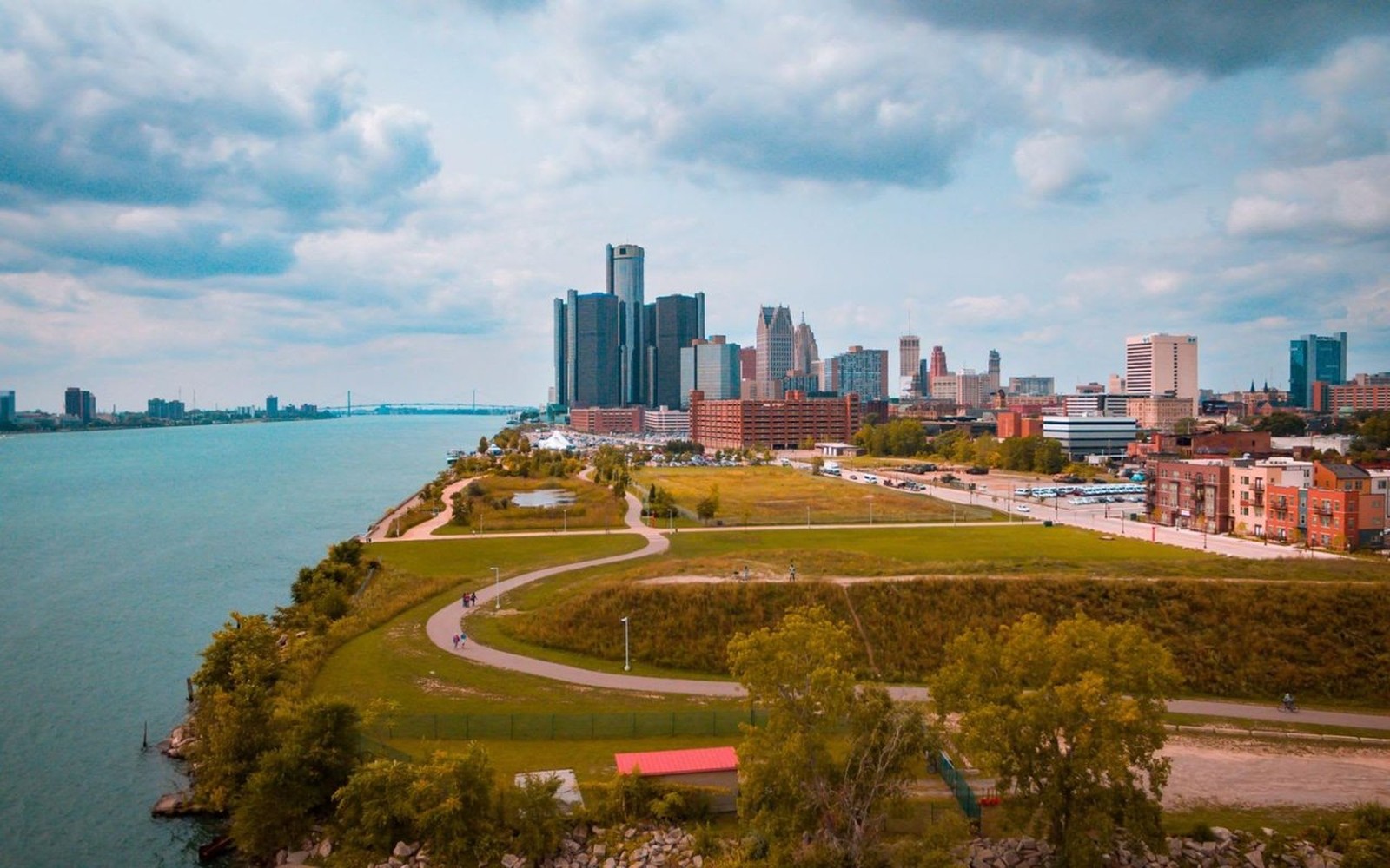 Dump Truck Financing in Detroit, MI