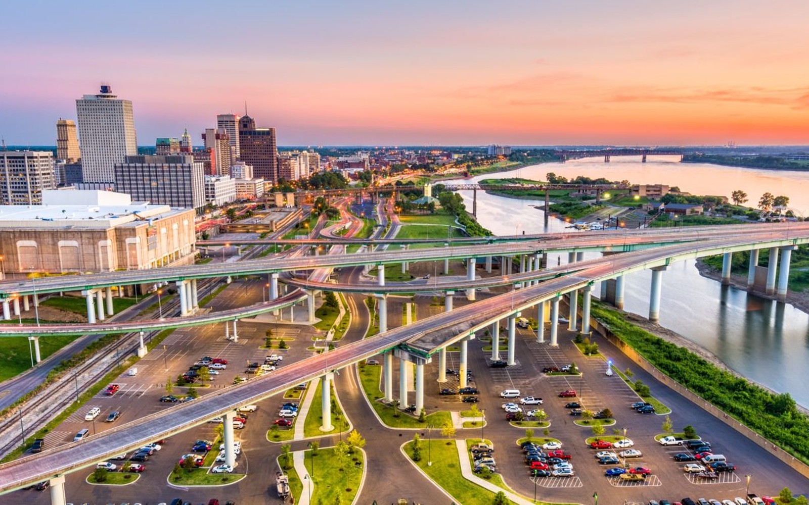 Dump Truck Financing in Memphis, TN