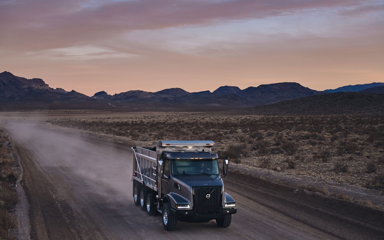 Volvo VHD Financing